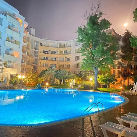 Holiday Apartment With Shared Pool In Yassen, Sunny Beach Appartement *